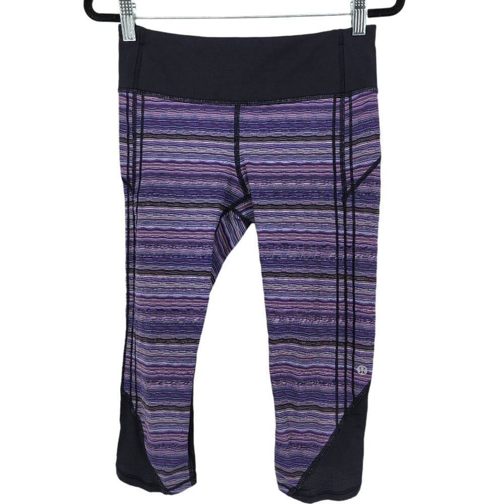 Lululemon Purple Striped Vent It Out Mesh Panel Cropped Stretch Leggings Size 6